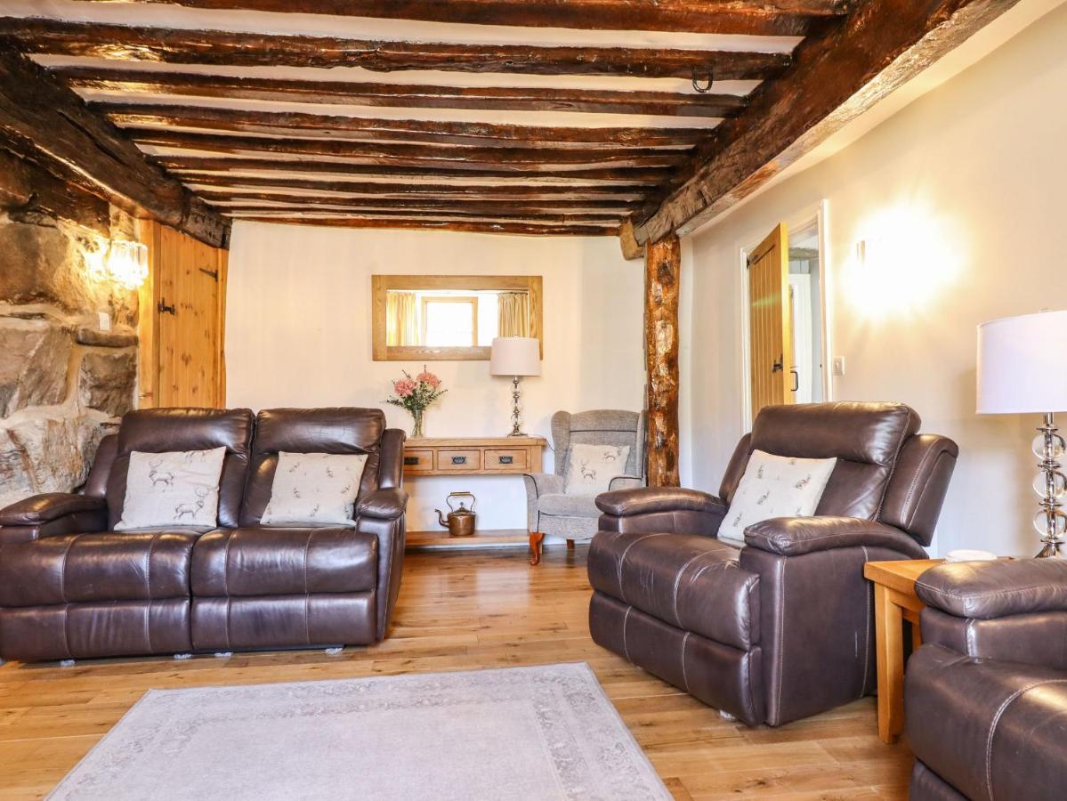 Cwm Yr Afon Mawr Villa คลันเบดเดอ ภายนอก รูปภาพ