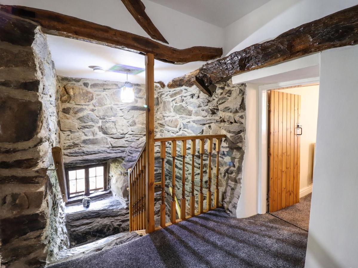 Cwm Yr Afon Mawr Villa คลันเบดเดอ ภายนอก รูปภาพ
